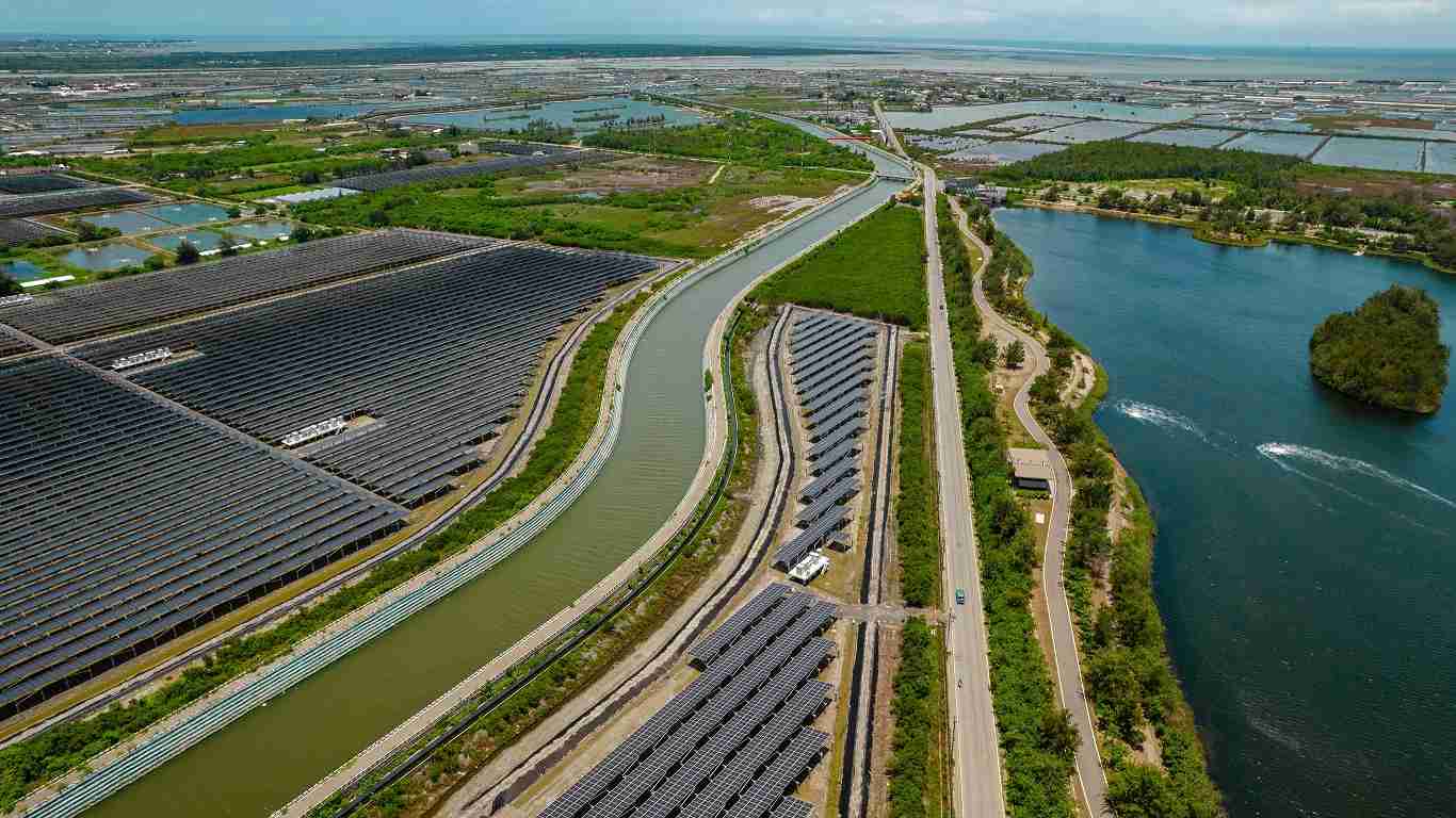 欧陆注册能源事业提供智慧能源管理、、、太阳能监控管理、、、、全方位电厂建置及运维解决方案，，并拥有管理超过6000案场的经验